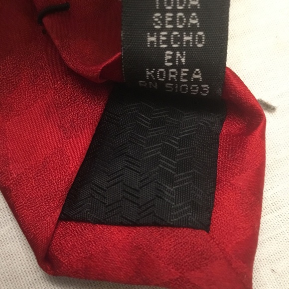 Ties for the holidays - Picture 8 of 12